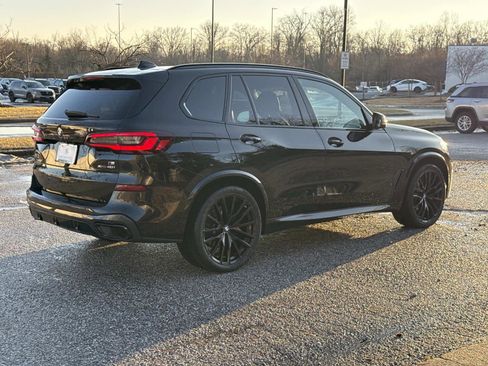 Used 2022 BMW X5 xDrive40i w/ M Sport Package image 9