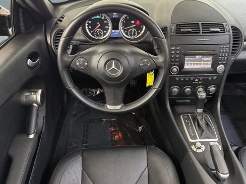 Used 2009 Mercedes-Benz SLK 350 image 26