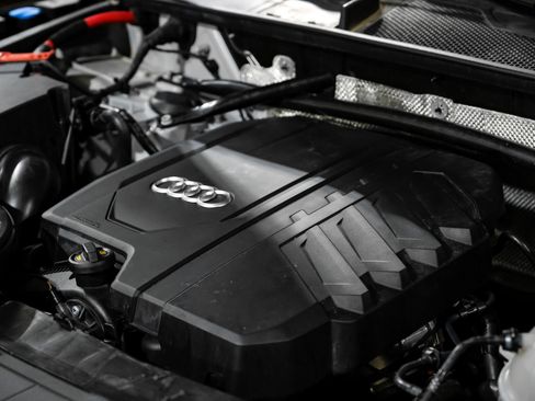 Used 2023 Audi Q5 2.0T Premium Plus w/ Premium Plus Package AWD/4WD image 56