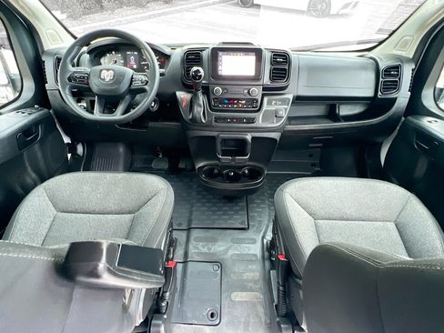 Used 2025 RAM ProMaster 2500 w/ Convenience Group FWD image 28