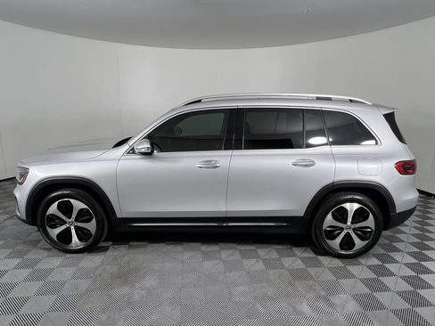 Certified 2024 Mercedes-Benz GLB 250 4MATIC image 9