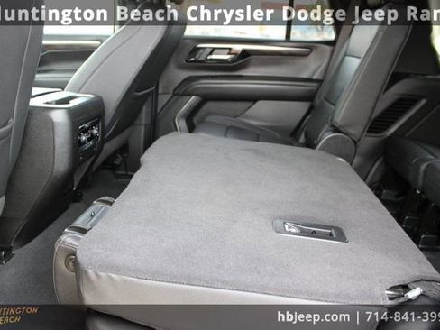 Used 2025 Chevrolet Tahoe Z71 image 48