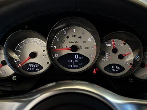 Used 2010 Porsche 911 Turbo AWD/4WD image 9