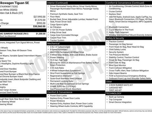 Used 2019 Volkswagen Tiguan SE w/ Panoramic Sunroof Package image 3