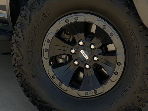 Used 2018 Ford F150 Raptor w/ Equipment Group 802A Luxury AWD/4WD image 11
