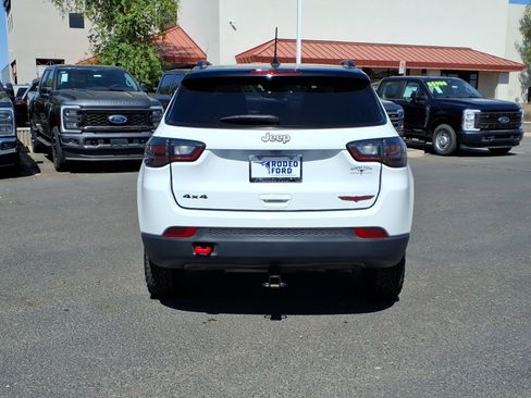 Used 2023 Jeep Compass Trailhawk w/ Trailhawk Elite Group AWD/4WD image 4