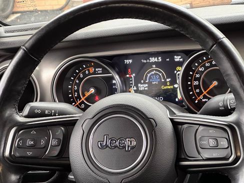 Used 2020 Jeep Gladiator Sport w/ Quick Order Package 24S AWD/4WD image 17