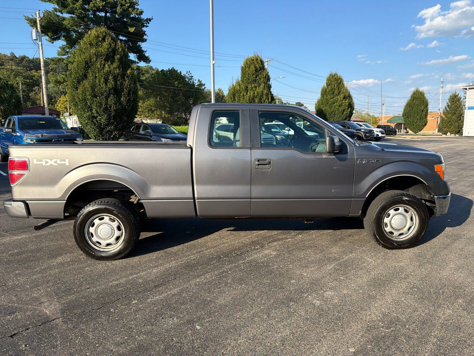 Used 2012 Ford F150 XL w/ XL Decor Group AWD/4WD image 7