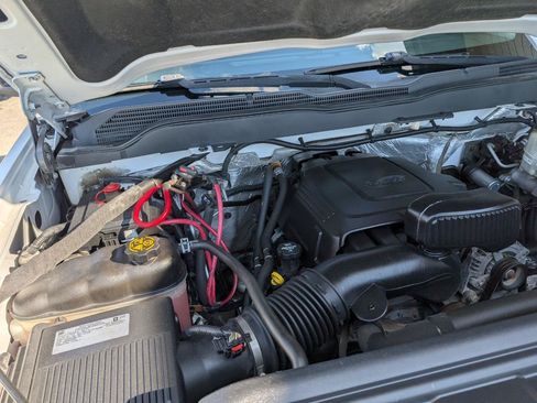 Used 2018 Chevrolet Silverado 2500 W/T RWD image 28