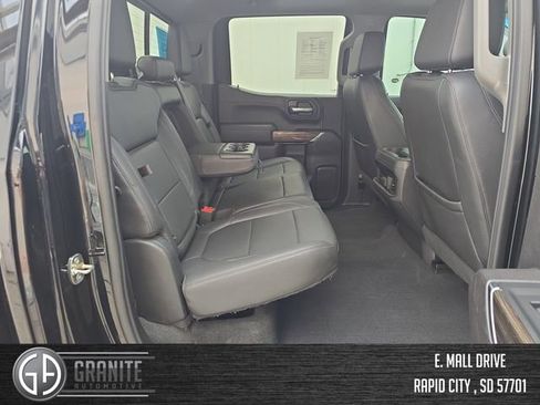 Used 2021 Chevrolet Silverado 1500 LT Trail Boss w/ Convenience Package II image 38