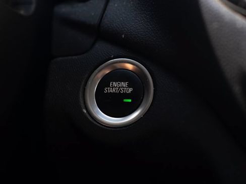 Used 2023 Chevrolet Equinox LT AWD/4WD image 28