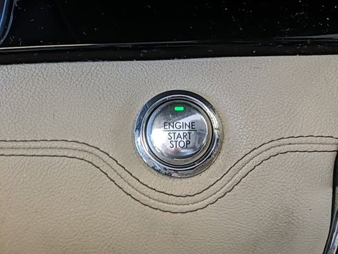 Used 2020 Lincoln Navigator Reserve w/ Luxury Package image 27