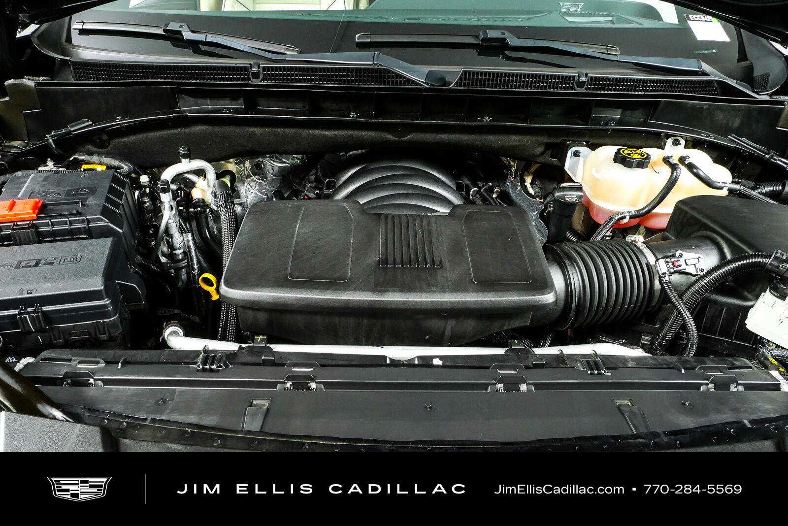 Used 2023 Cadillac Escalade Premium Luxury w/ Performance Package RWD image 38