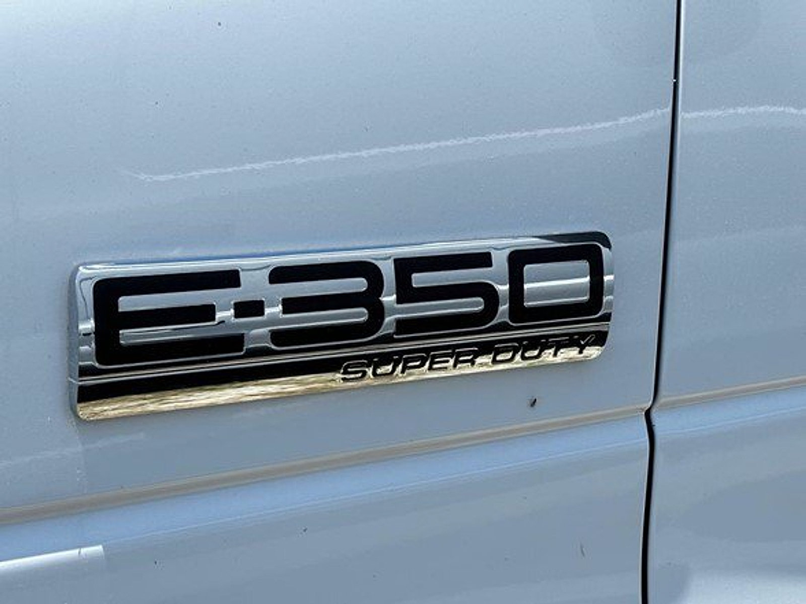 New 2024 Ford E-350 and Econoline 350 Super Duty w/ Power Windows & Locks Group RWD image 10
