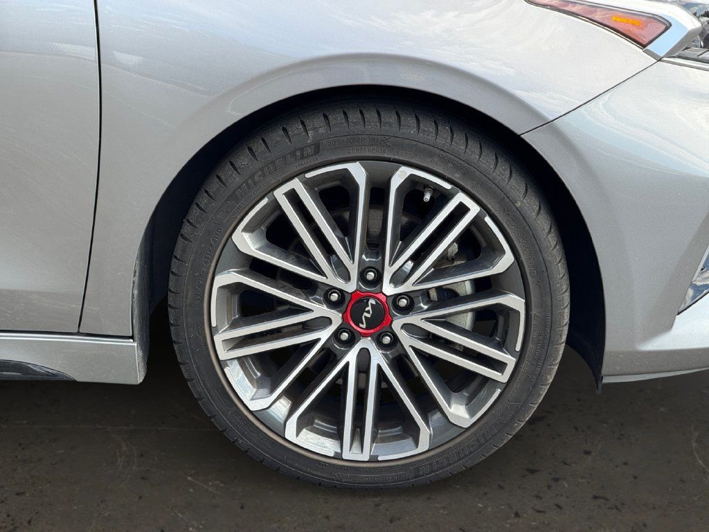 Used 2024 Kia Forte GT FWD image 9