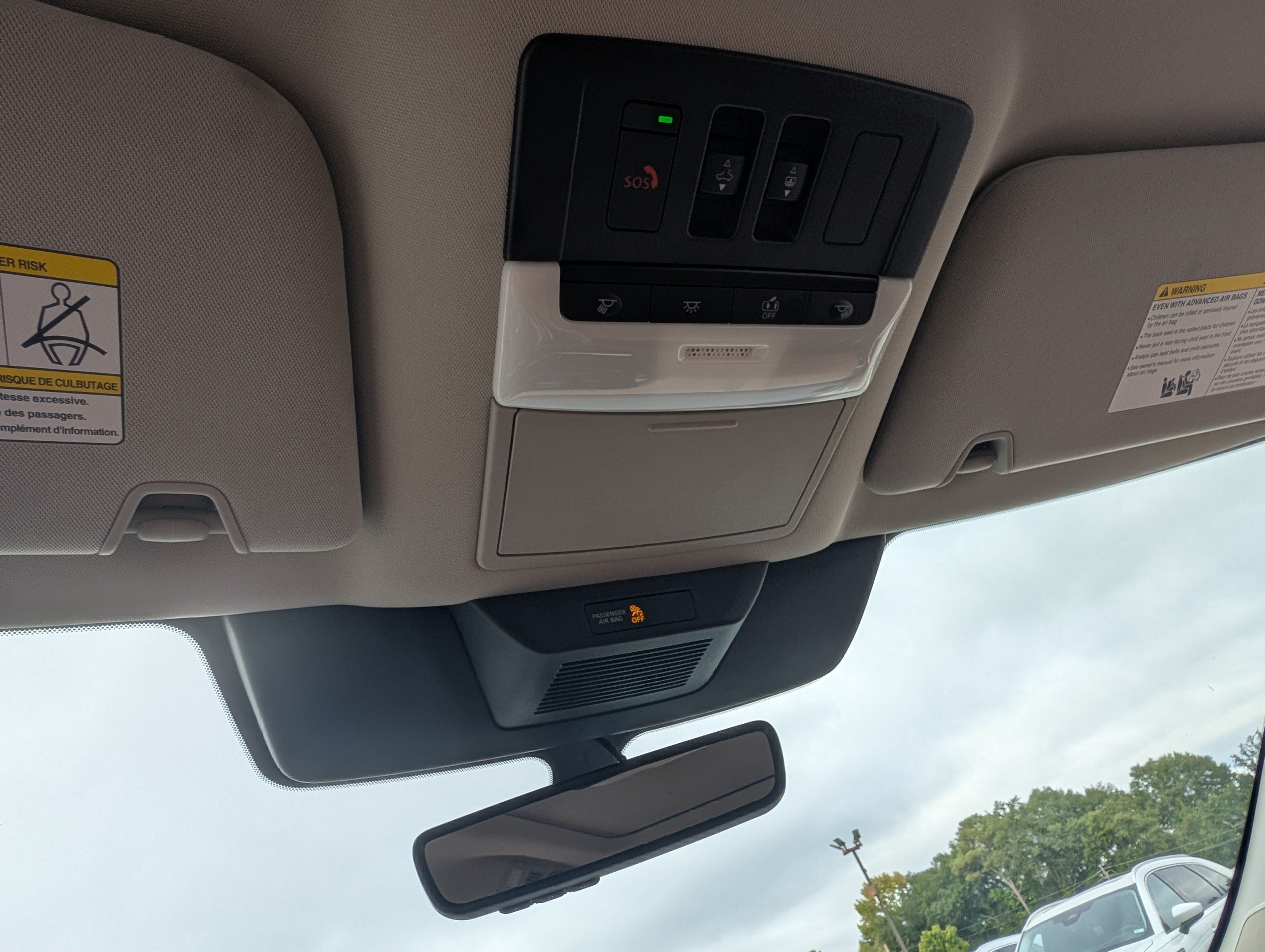 Used 2025 Nissan Pathfinder Platinum w/ Cargo Package FWD image 32