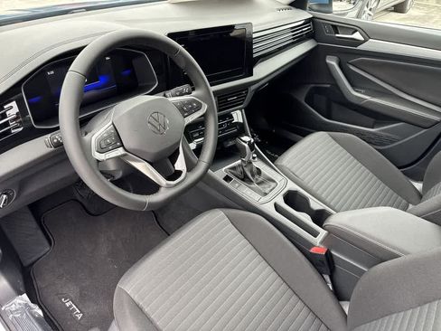 Used 2025 Volkswagen Jetta S FWD image 19