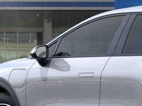 New 2026 Chevrolet Equinox EV LT FWD image 12