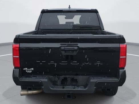Used 2025 Toyota Tacoma SR image 6