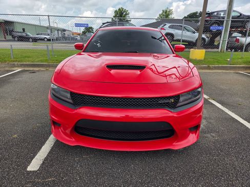 Used 2018 Dodge Charger R/T Scat Pack RWD image 2