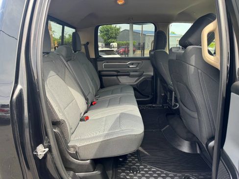 Used 2020 RAM 1500 Big Horn AWD/4WD image 13