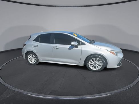 Used 2023 Toyota Corolla SE image 17