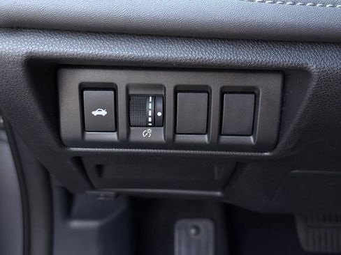 Used 2023 Subaru Legacy Limited AWD/4WD image 24