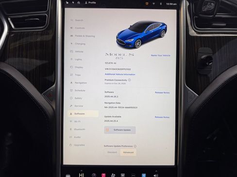 Used 2013 Tesla Model S image 31