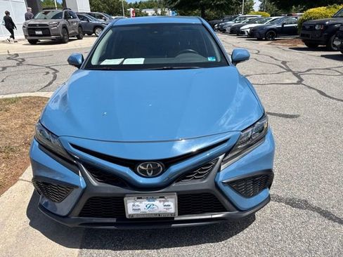 Used 2023 Toyota Camry SE FWD image 4
