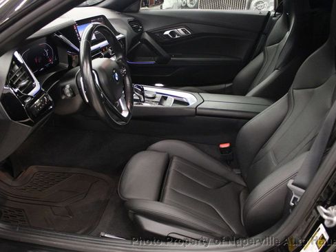 Used 2022 BMW Z4 sDrive30i w/ Driving Assistance Package image 18
