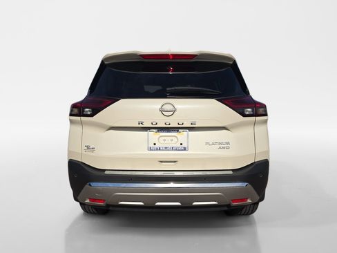 Used 2023 Nissan Rogue Platinum w/ Platinum Premium Package AWD/4WD image 4