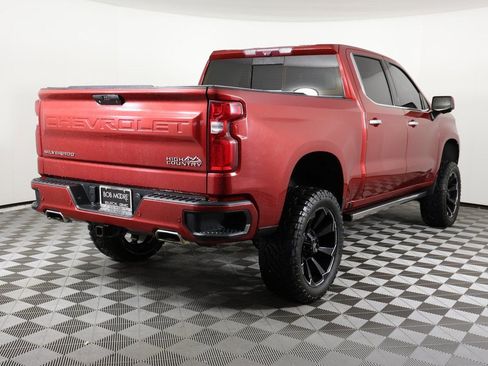 Used 2020 Chevrolet Silverado 1500 High Country w/ Technology Package image 5