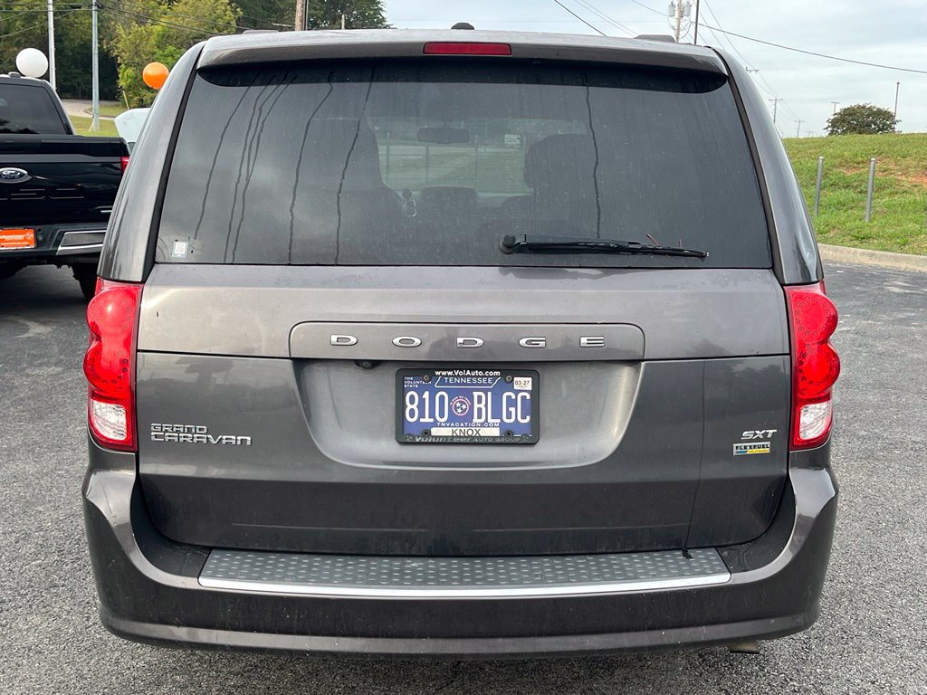 Used 2017 Dodge Grand Caravan SXT FWD image 7