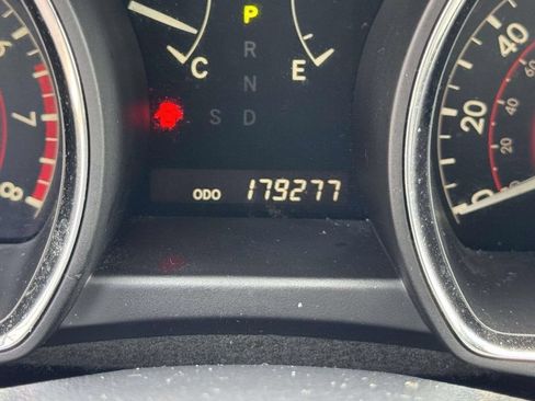 Used 2013 Toyota Highlander Limited AWD/4WD image 13