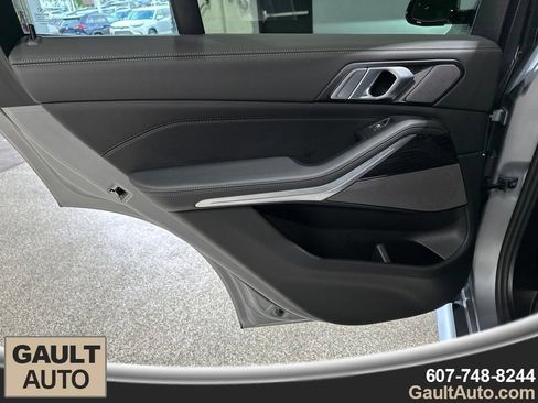 Certified 2026 BMW X5 xDrive40i w/ M Sport Package AWD/4WD image 14