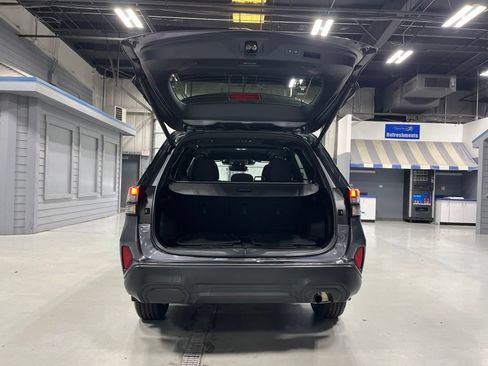 Used 2026 Subaru Forester Premium AWD/4WD image 10