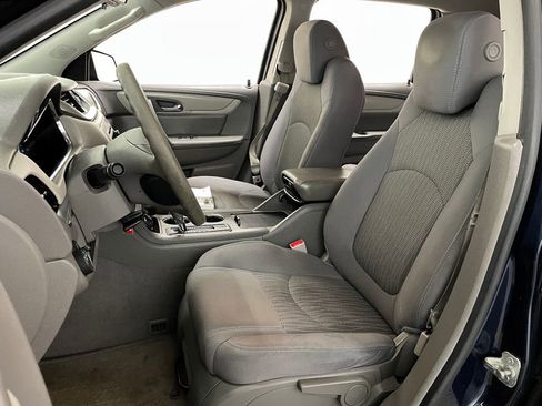 Used 2015 Chevrolet Traverse LS w/ LPO, 'HIT The Road' Package FWD image 21