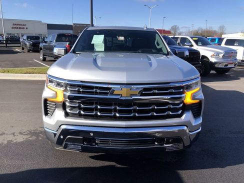 Used 2022 Chevrolet Silverado 1500 LTZ w/ LTZ Premium Package AWD/4WD image 8