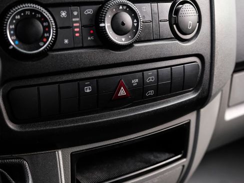 Used 2015 Mercedes-Benz Sprinter 3500 w/ High Idle Fixed Package image 19