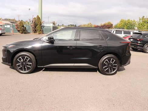 Used 2026 Toyota bZ AWD/4WD image 8