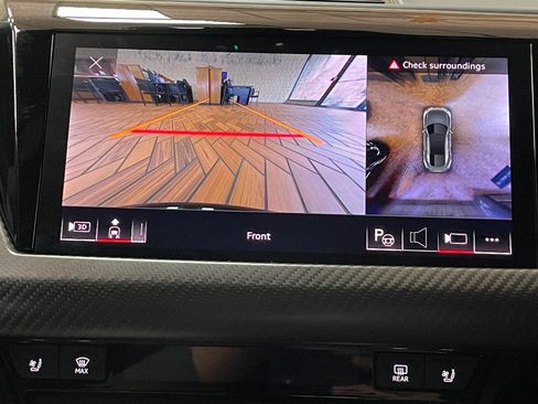 Used 2023 Audi RS e-tron GT image 46