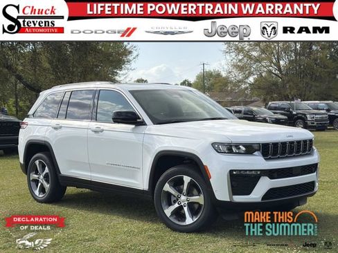 New 2026 Jeep Grand Cherokee Limited w/ Luxury Tech Group II RWD image 1
