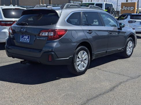 Used 2019 Subaru Outback 2.5i Premium AWD/4WD image 2