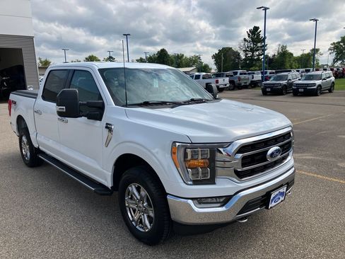 Used 2021 Ford F150 XLT w/ Equipment Group 302A High AWD/4WD image 4