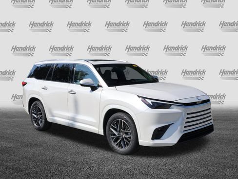 Used 2025 Lexus TX 350 AWD w/ Technology Package image 2