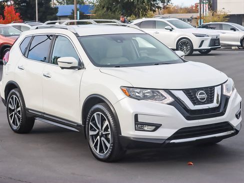 Used 2020 Nissan Rogue SL image 5