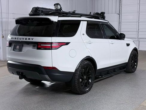Used 2020 Land Rover Discovery HSE image 8