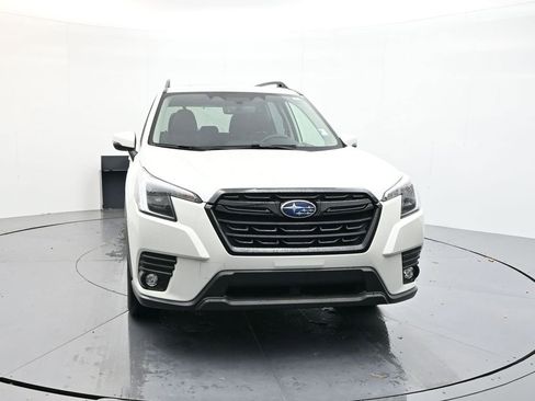 Certified 2024 Subaru Forester Limited image 2