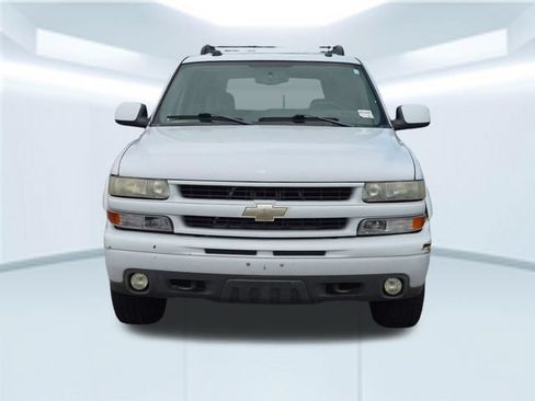 Used 2005 Chevrolet Tahoe Z71 w/ Preferred Equipment Group AWD/4WD image 10