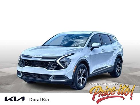 Certified 2025 Kia Sportage EX FWD image 1